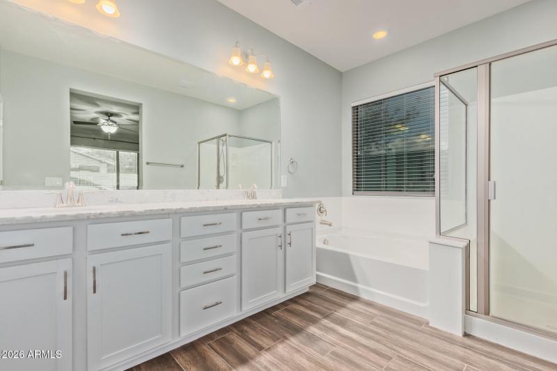 14 Desert Moon 12158