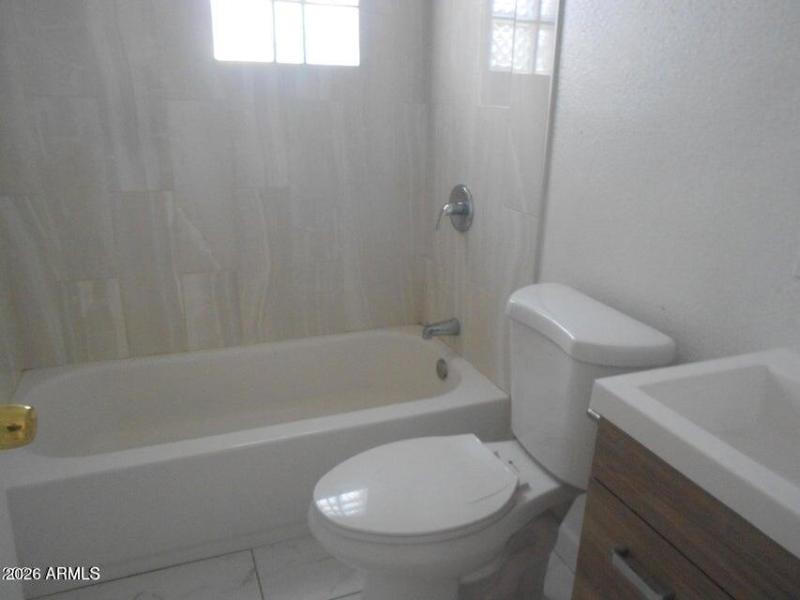 20210401222225361509000000-o