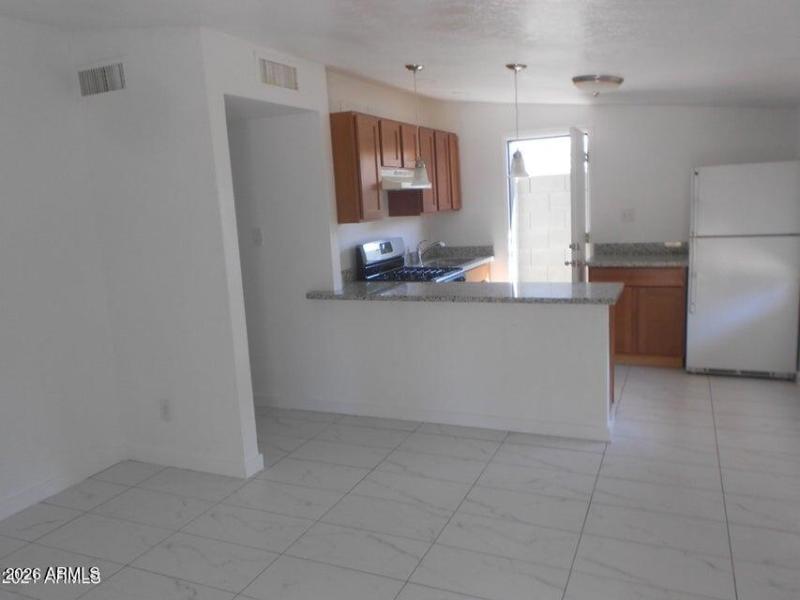 20210401222131623383000000-o