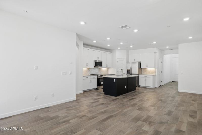 7-web-or-mls-32617-north-smoke-view-trai