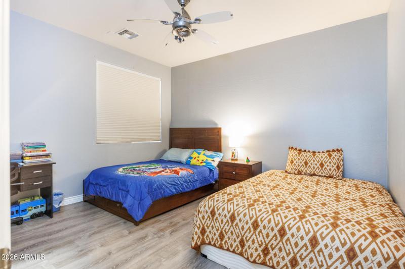 311 W Blue Lagoon - Bedroom 3