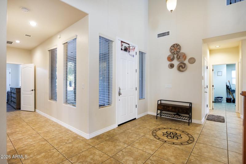 311 W Blue Lagoon - Front Entry View 1