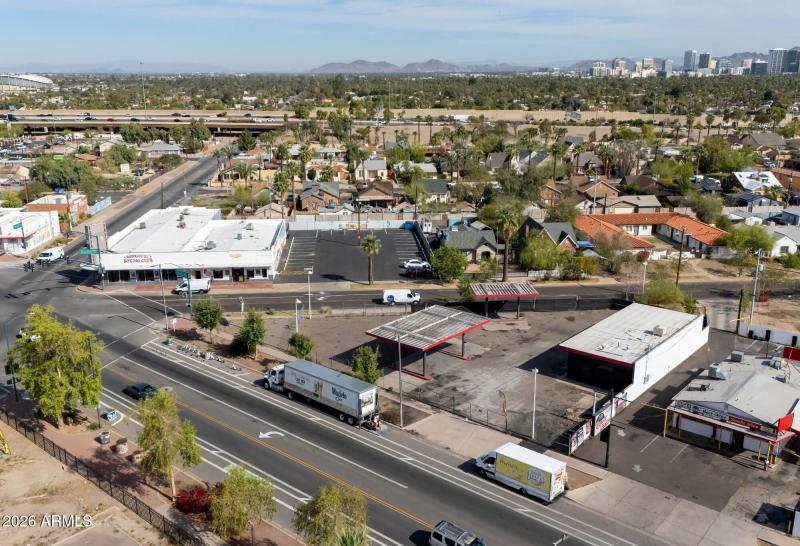 Grand Ave- Brochure Cover