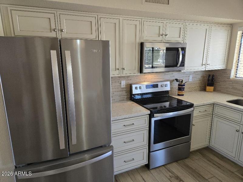 20260306_100037_resized