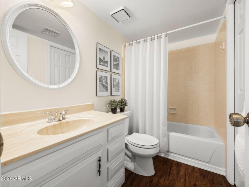 Front Bedroom Ensuite Bathroom