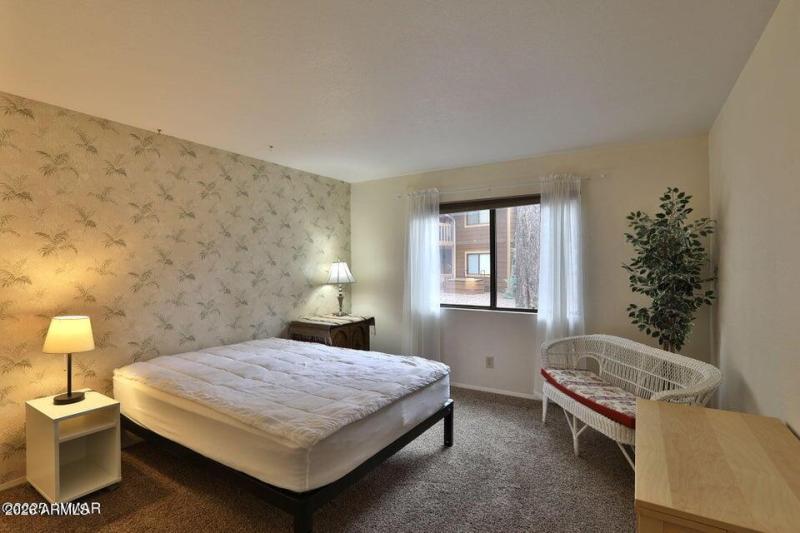 2594 Mustang Cir, Pinetop, AZ 85935