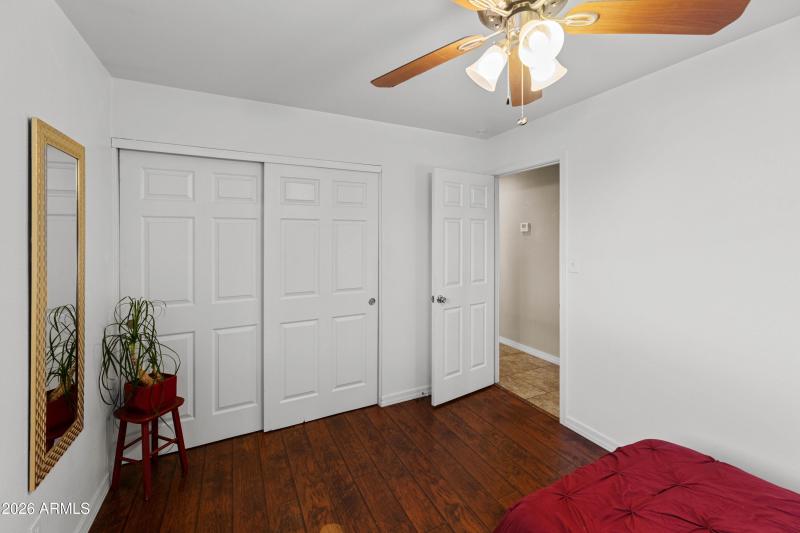 4118 W Orangewood Ave-1761