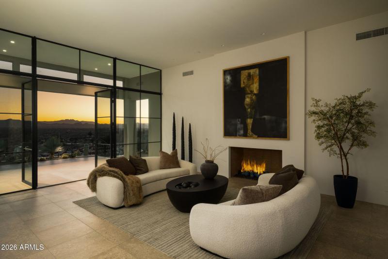 Twilight/Formal Living