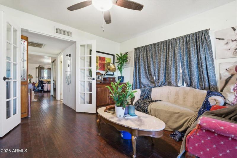 Guest House Living Room