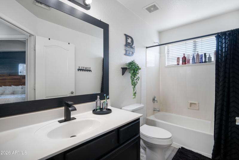 Inside - 16221 W Latham St -19