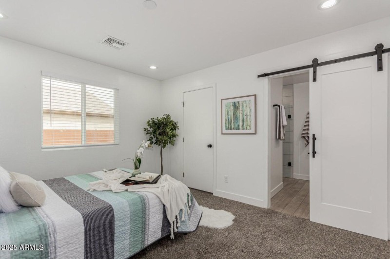 20250924203719969872000000-o