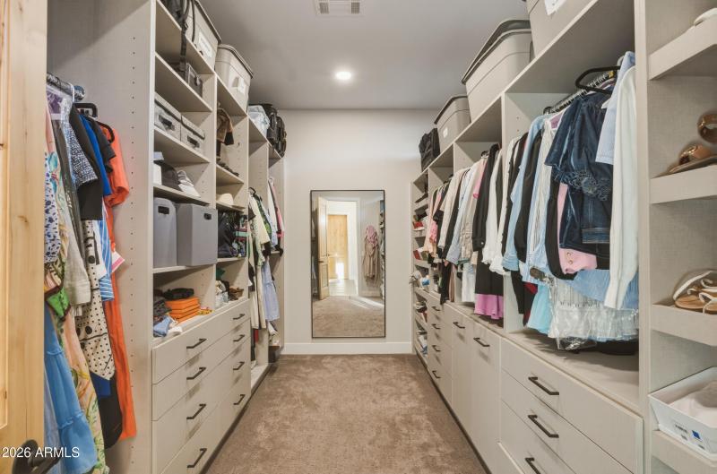 32_5302 n 68th pl-32