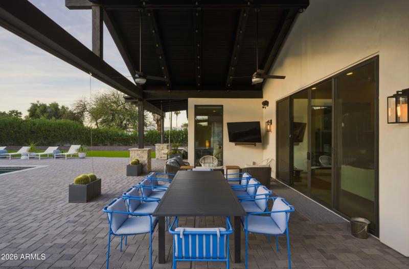 39_5302 n 68th pl-39