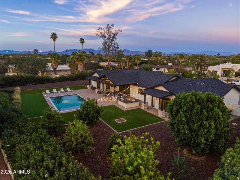 49_5302 n 68th pl-49