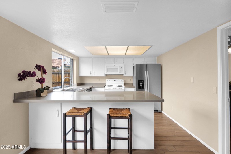 y24-web-or-mls-P1326914