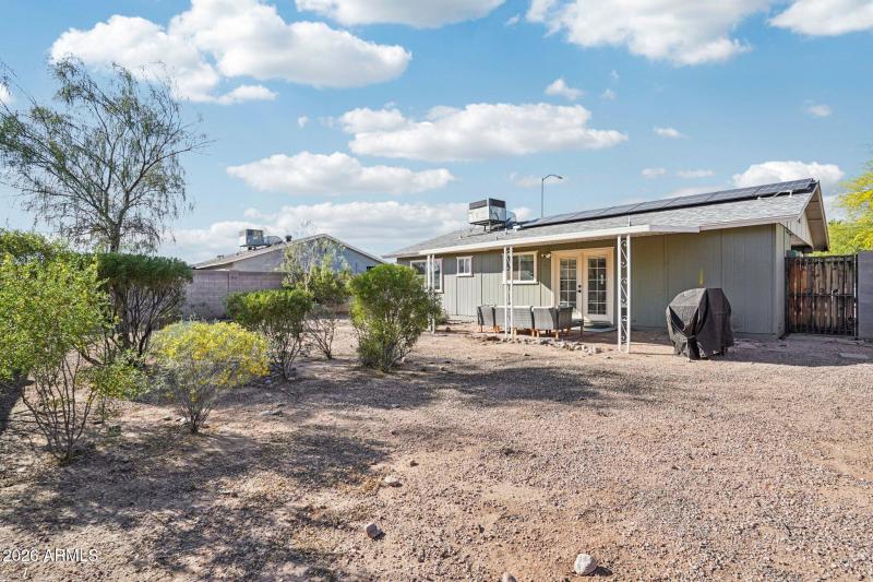 25-web-or-mls-W Plana Ave-S1703-025