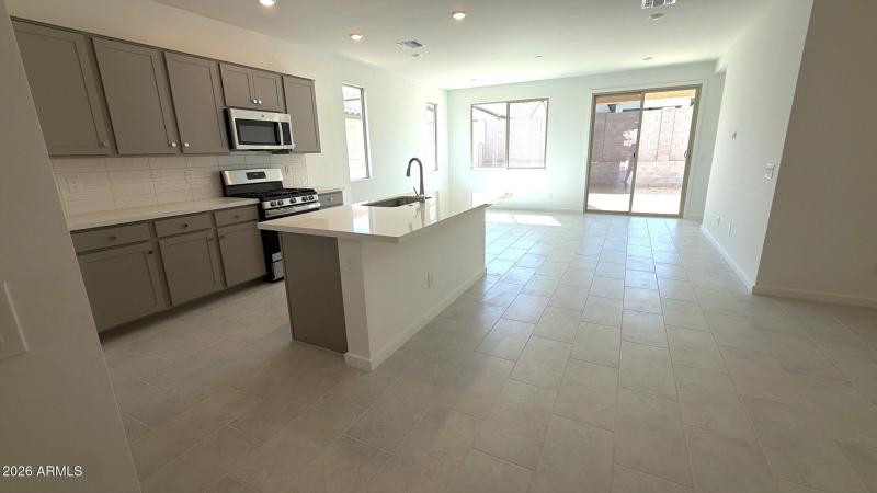 1C9F69F8-A3B3-4E0D-B434-5C19B9E9919A