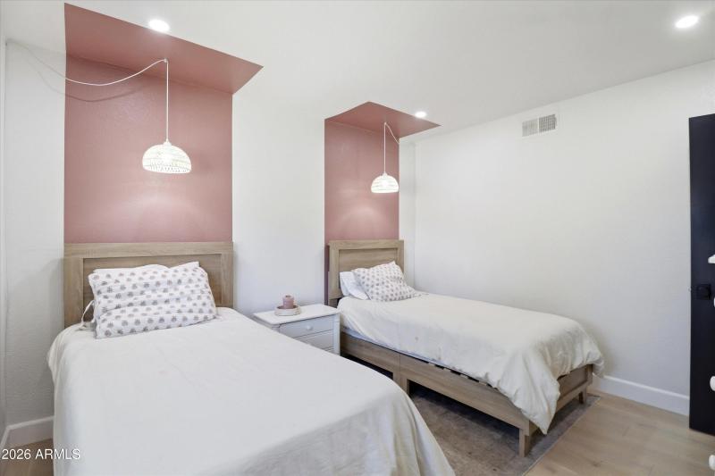 21-IMG_6776_autoremove_21260693