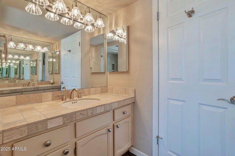 Upstairs full bath-dual sinks