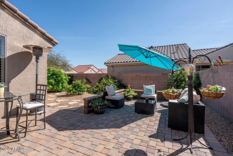 carriage - bk yard and patio