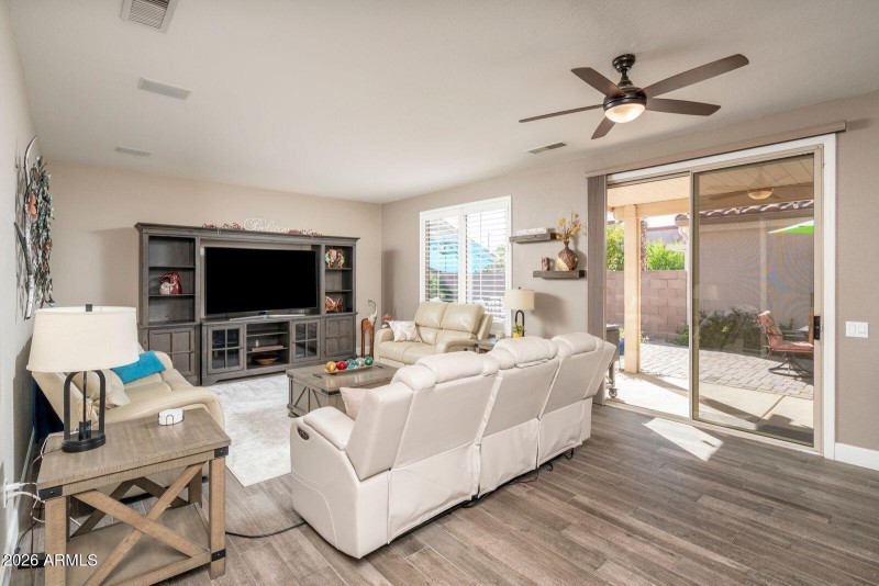 carriage - great room