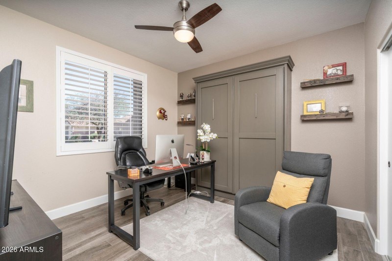 carriage - 2nd br or office