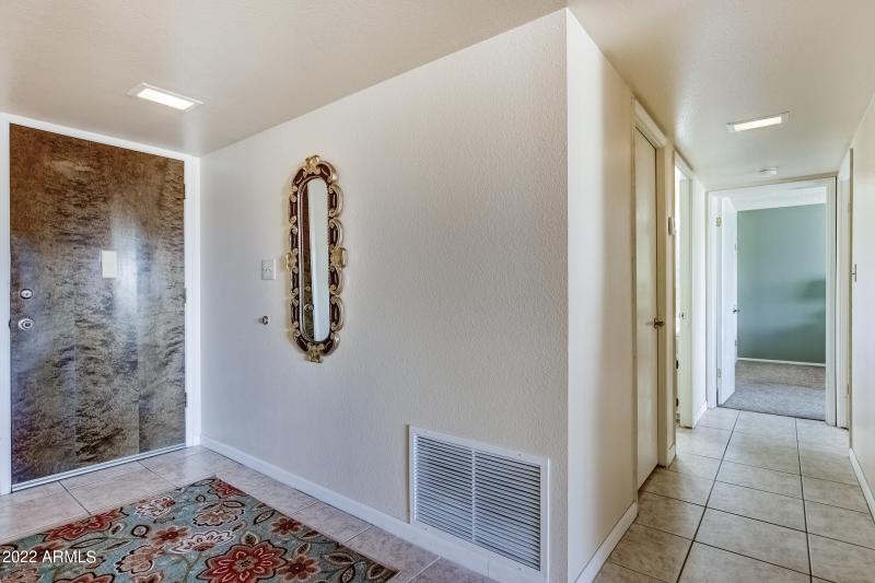 7940 E Cambelback Rd #512-15