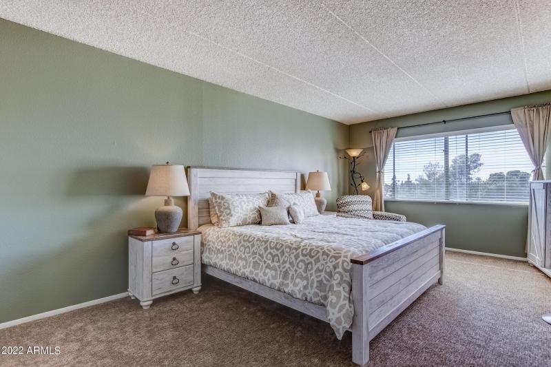 7940 E Cambelback Rd #512-20