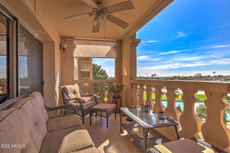 7940 E Cambelback Rd #512-24