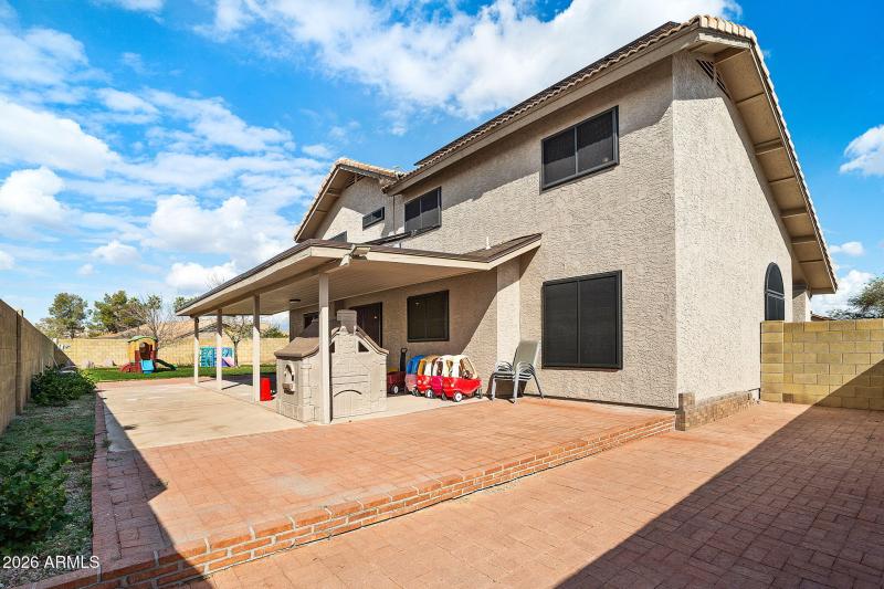 012__5424 E Emerald Ave