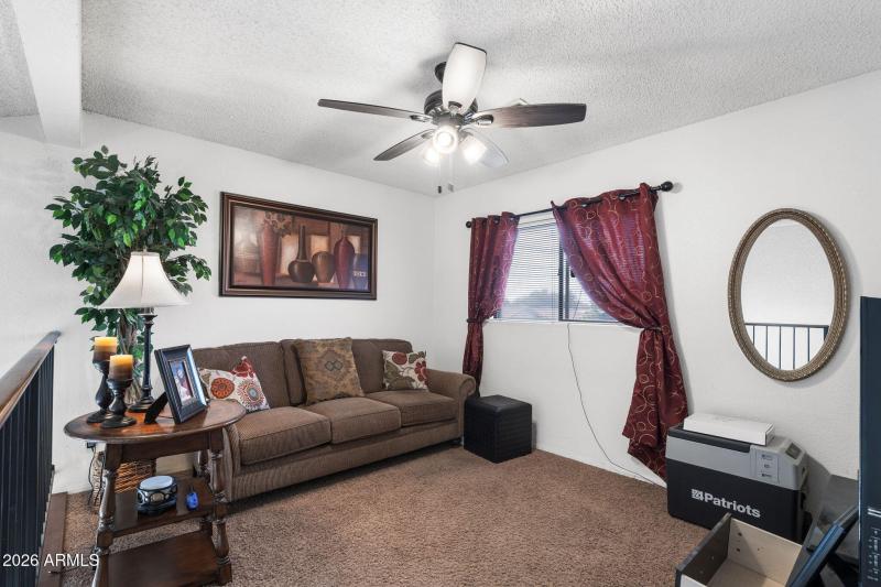 016__5424 E Emerald Ave