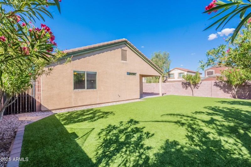 40-web-or-mls-Dancer-40