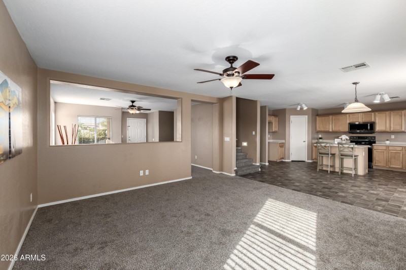 Waznis Mohave living rm to kitchen