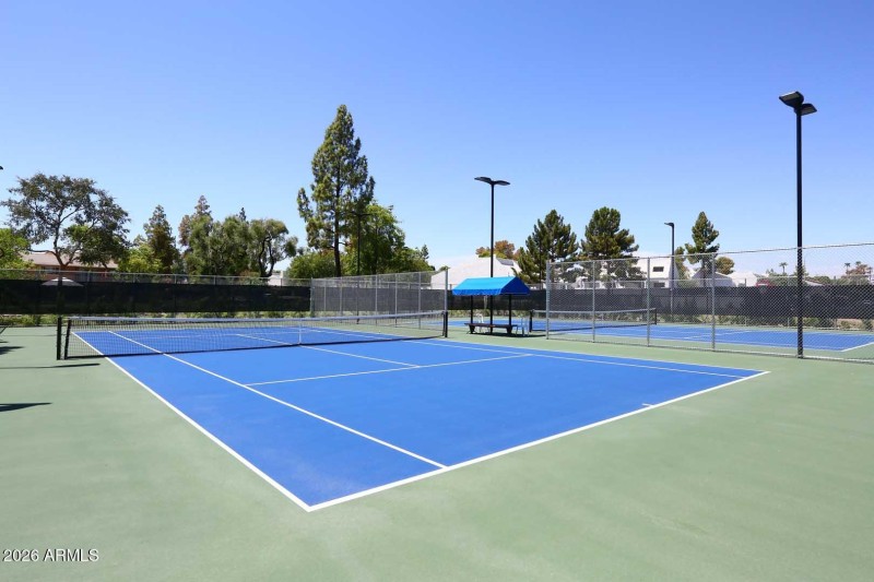The Lakes-Lighted Tennis Courts