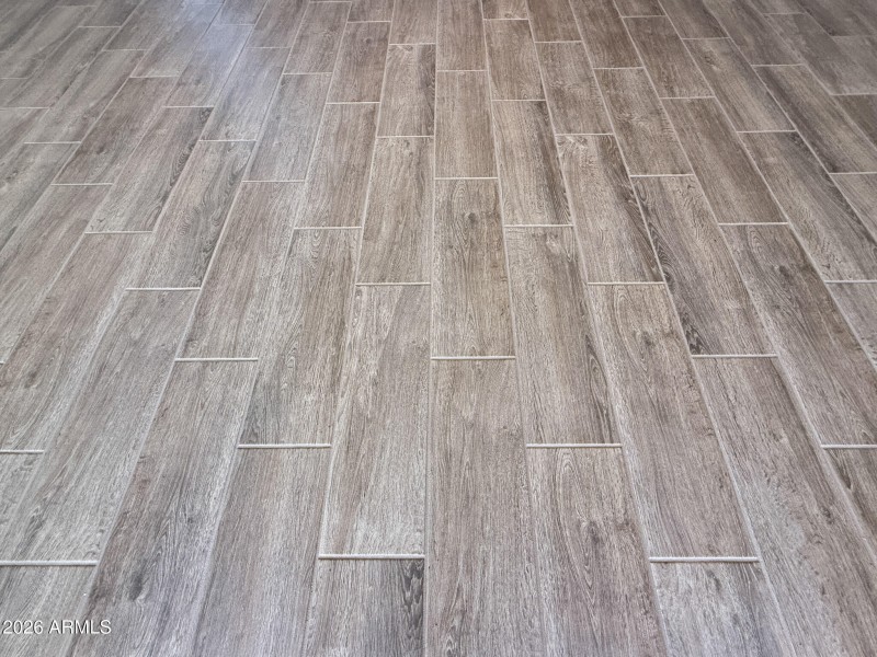 0011 Tile flooring
