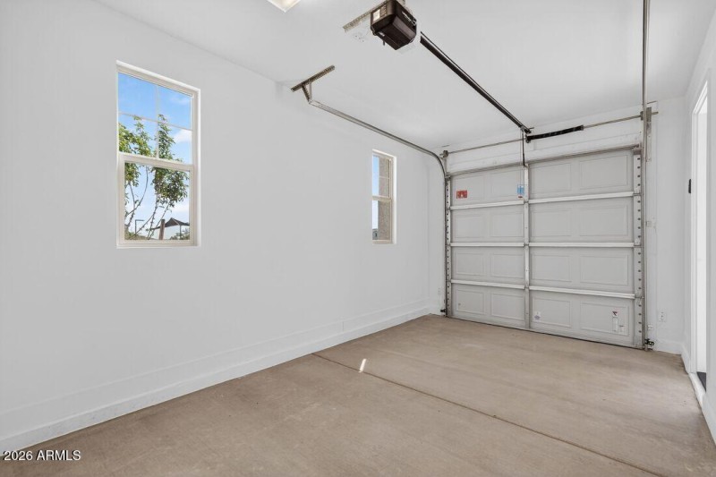 hj-az-phoenix-parkside-almeria-45rm4-lot