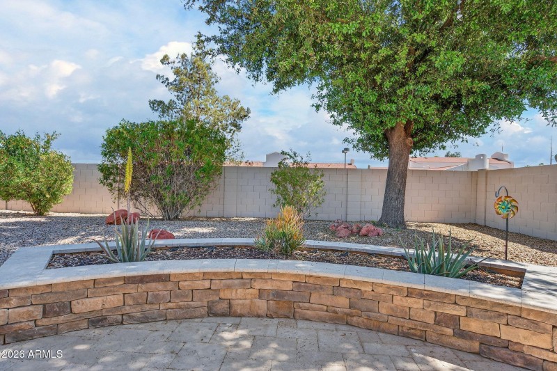 24939 S Lakewood Drive