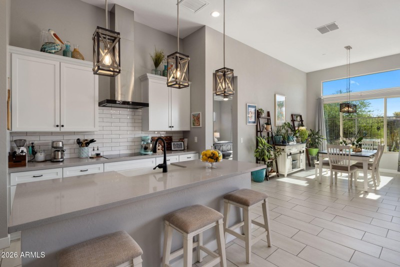 Kitchen with Large Island