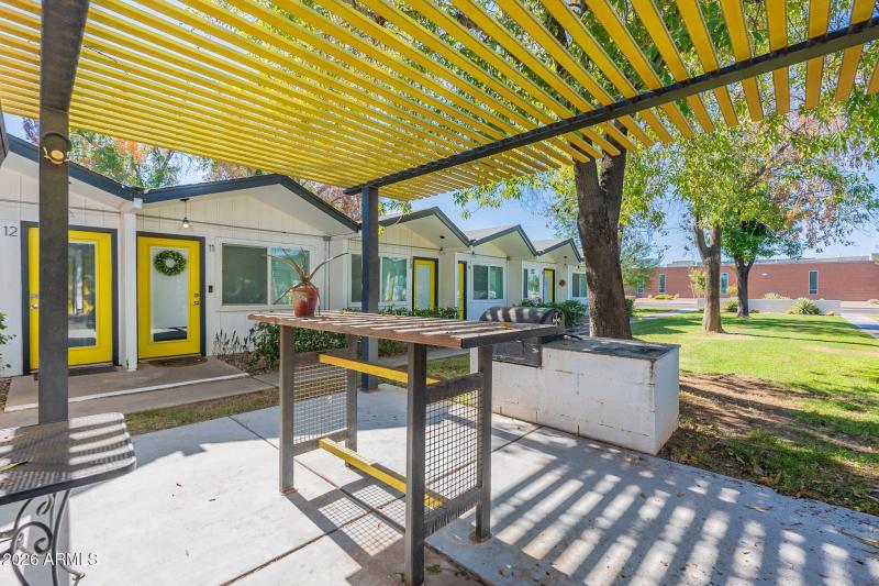 6-web-or-mls-College-6