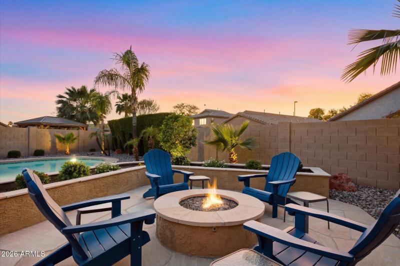 Backyard fire pit seating