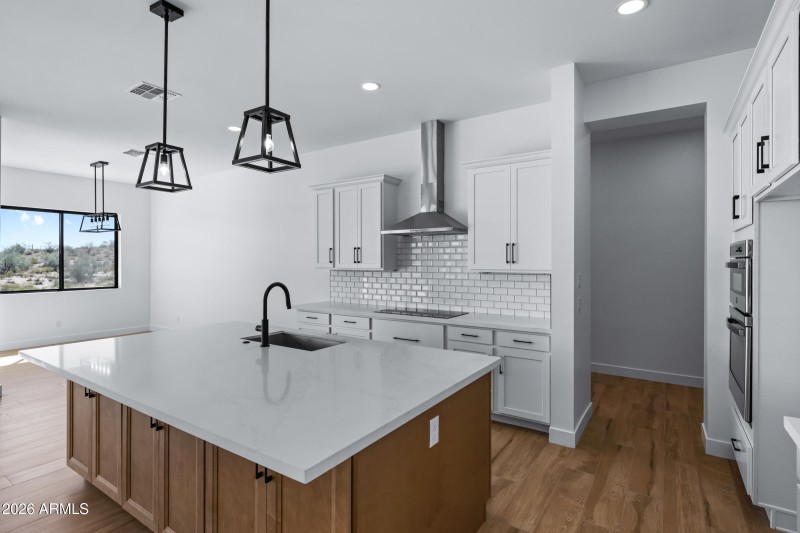 2579 W Marita St-11