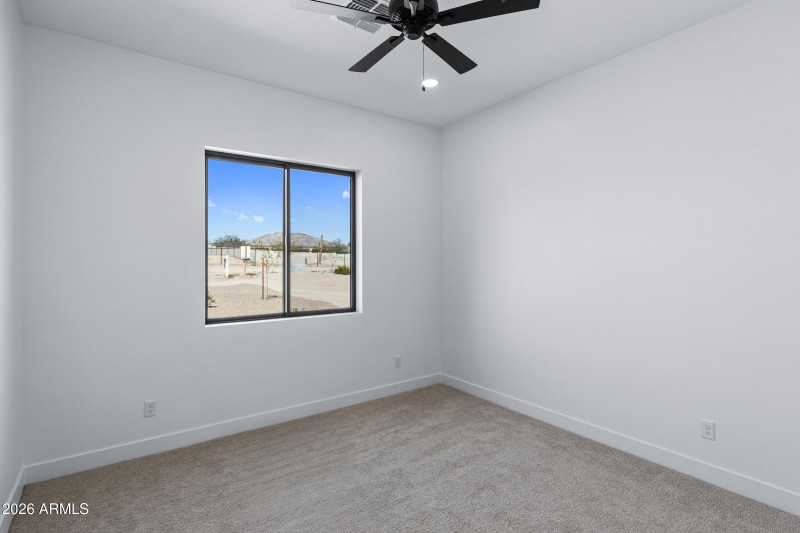 2579 W Marita St-17
