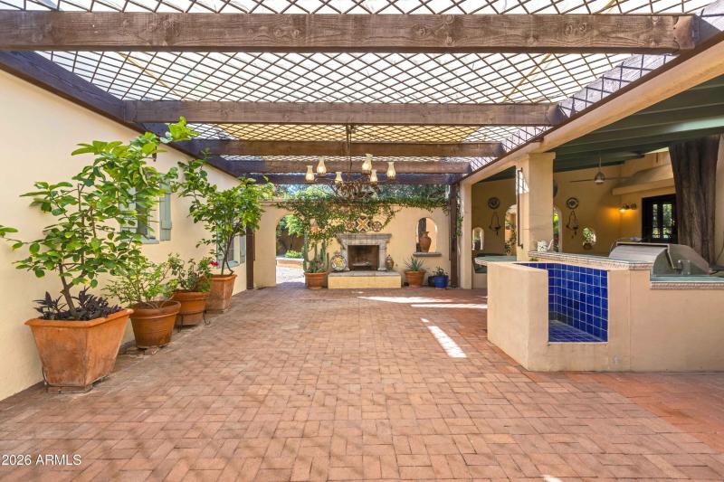 Outdoor Dining and Kitchen All Shaded