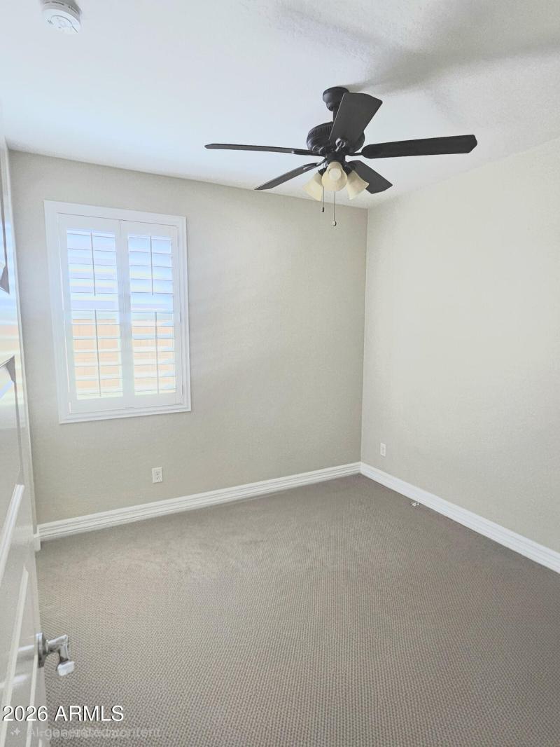 D9B3339E-34F1-41C3-A3A3-85D90C62AE61