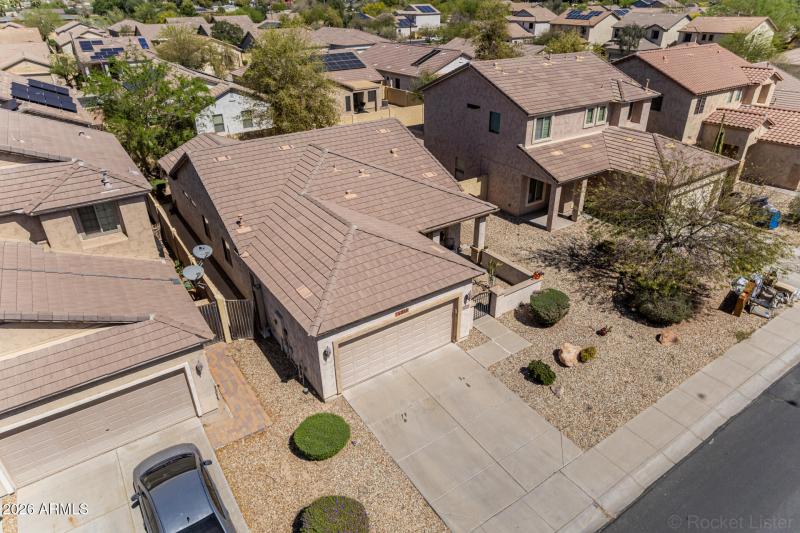 30 - Adams 19384 Drone