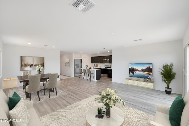 Yucca Kitchen, Dining, and Living