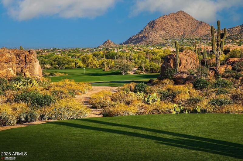 Hole 16 _ Troon Country Club