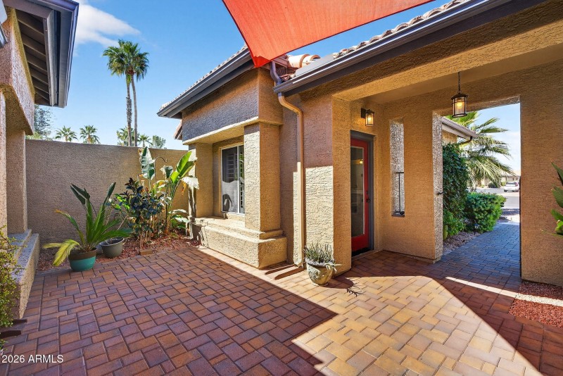 Private Courtyard Patio