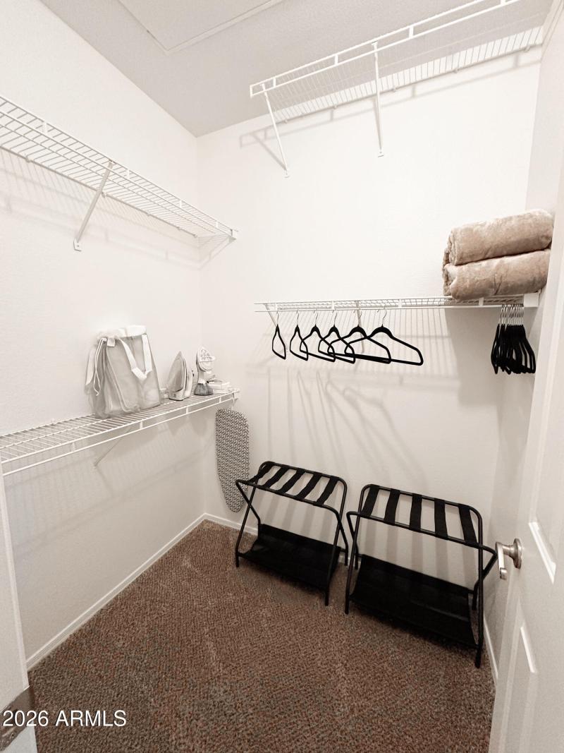 C4A23F60-87FD-4271-B33E-67667BF9E56E