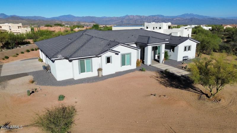 Front Garage side (28)